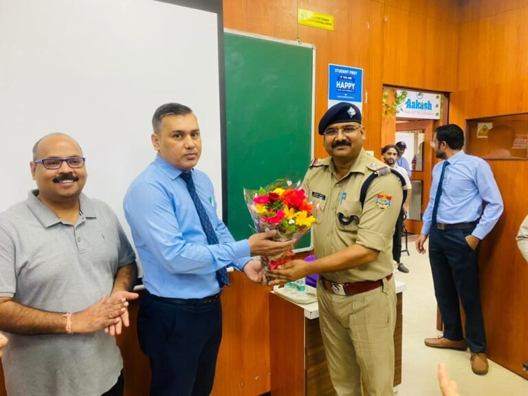 Bajaj Finance Organizes Cyber Security Awareness Campaign ‘Knockout Digital Fraud’ in Haridwar.