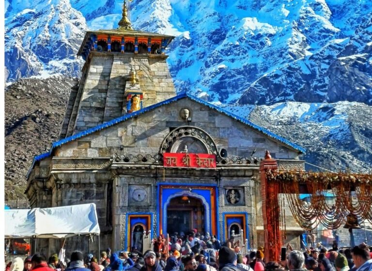 Kedarnath Dham Yatra Temporarily Suspended Due to Bad Weather.